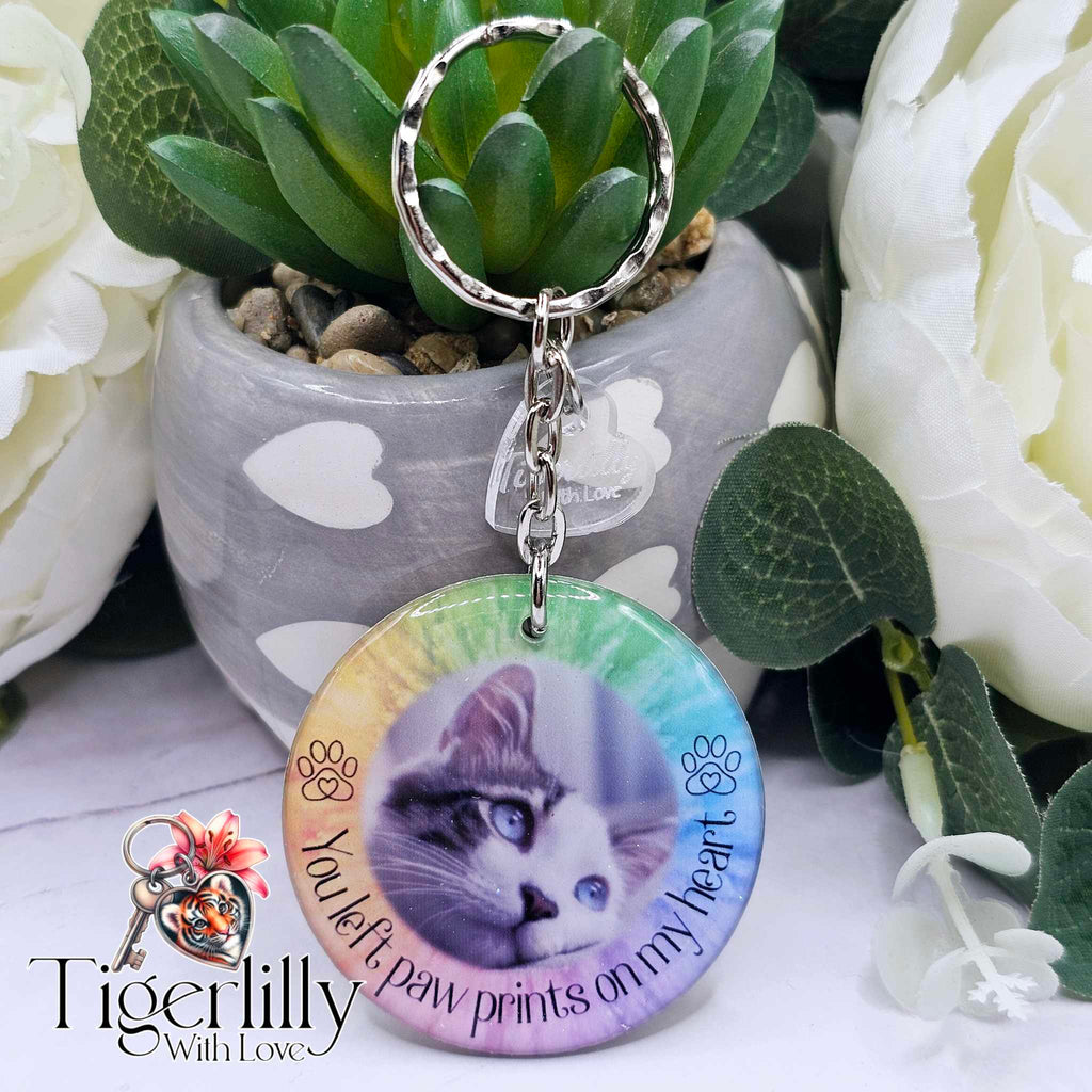 Personalised Pet Memorial Photo Keyring UK – “You Left Pawprints On My Heart” Dog Remembrance Gift
