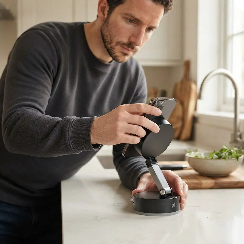 Foldable Magnetic Phone Suction Stand Petopia